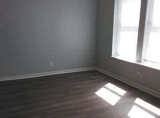Hill - 215, Louisville, KY 40208
