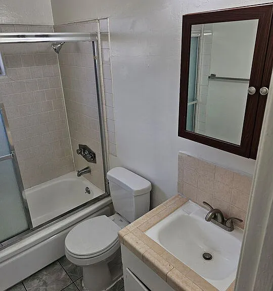1855 S Victoria Ave #1 & 2 — Photo 15