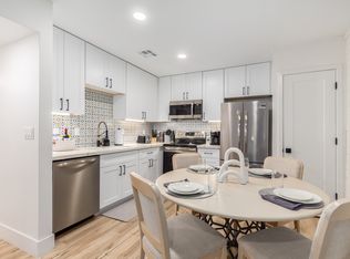 6631 E Cheery Lynn Rd APT 2, Scottsdale, AZ 85251