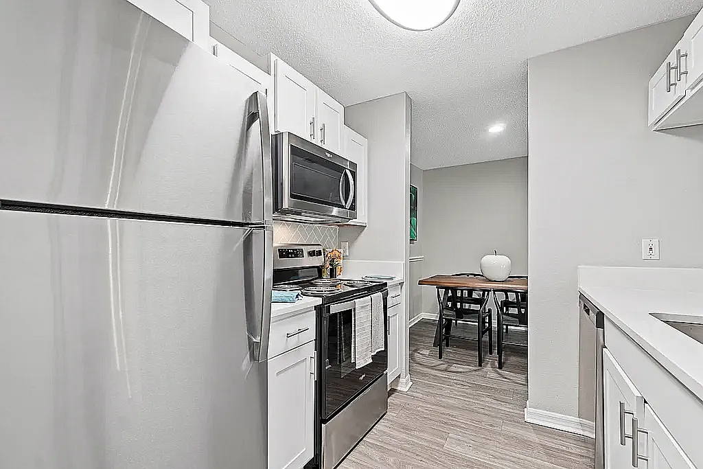 Southside Villas — Photo 2