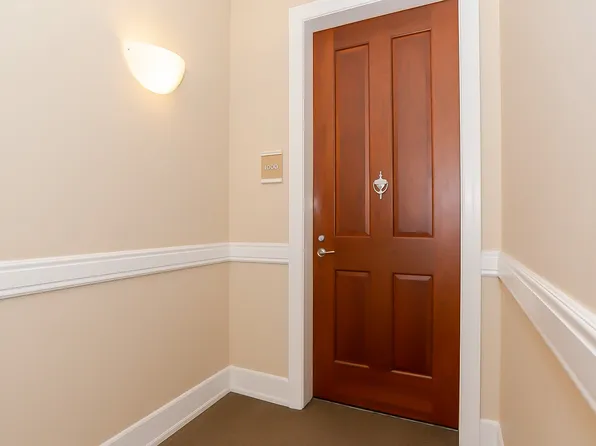 1500 4th Ave APT 1000, Seattle, WA 98101