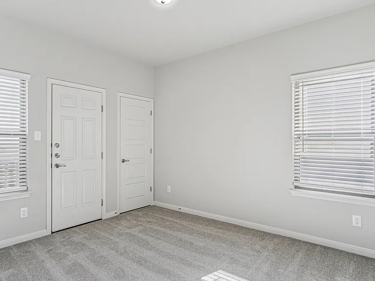 7146 Magnolia Vlg #101 — Photo 20