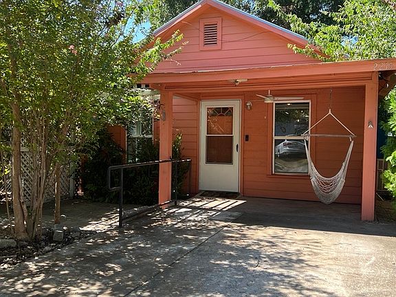 2nd image of 2215 Garden St