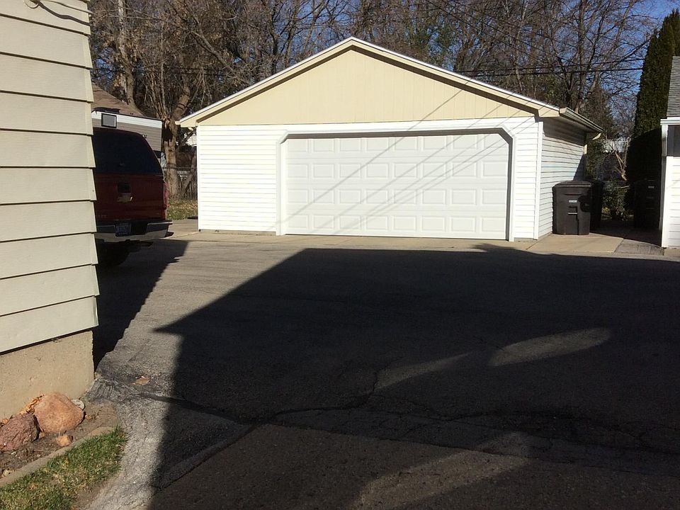1st image of 4668 W Crawford Ave
