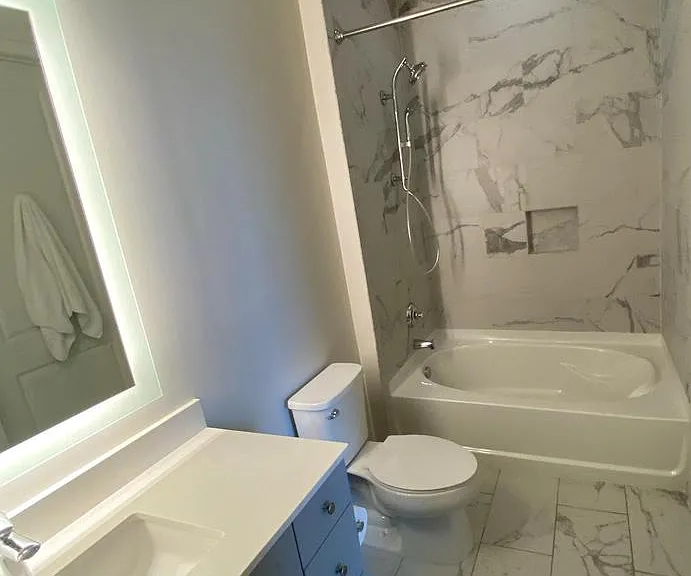 6803 Cameron #Penthouse 3 — Photo 11