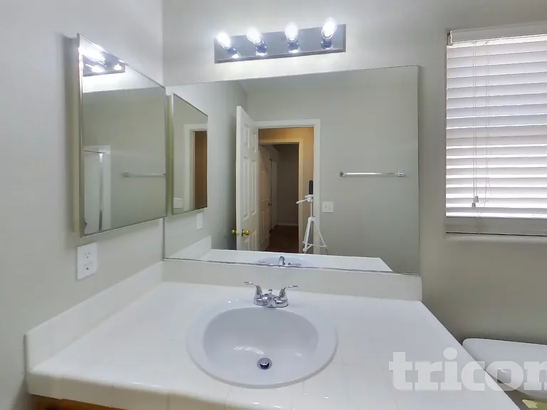 2636 Lake Martin Ct — Photo 13