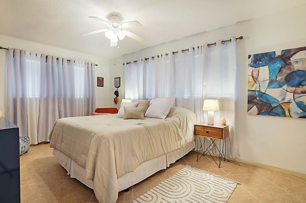 1110 N Riverside Drive #12B, photo 6