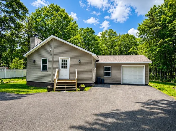 40 Nosirrah Rd, Albrightsville, PA 18210