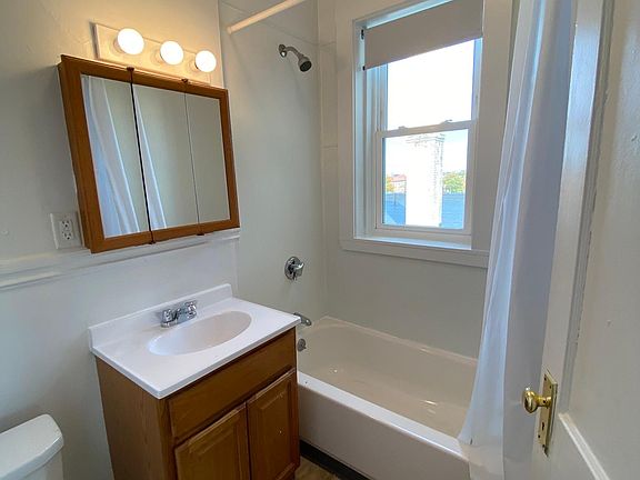 5th image of 1334 Commonwealth Ave #55