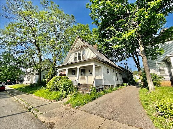4th image of 14 Parnell Ave