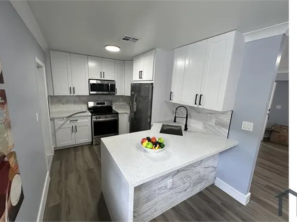 814 SW 12th Pl, Fort Lauderdale, FL 33315