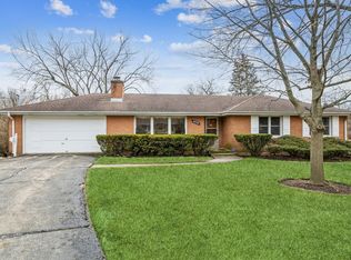 4211 N Brown Cir, Gurnee, IL 60031