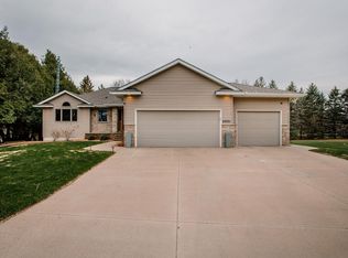 2201 9th Pl SW, Austin, MN 55912
