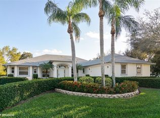 5688 SE Pot O Gold Pl, Stuart, FL 34997