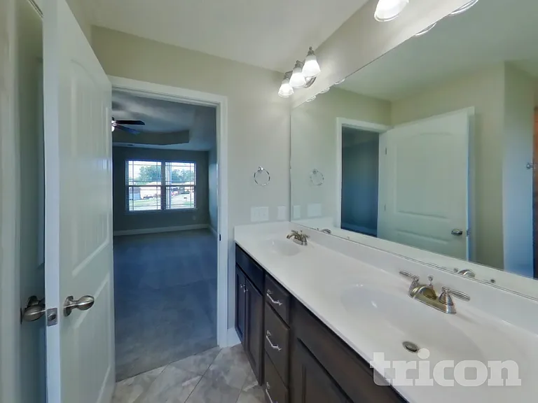 642 Berry Cir — Photo 9
