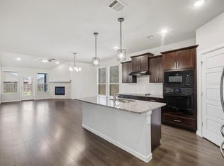 634 Pinehurst Rd, Red Oak, TX 75154