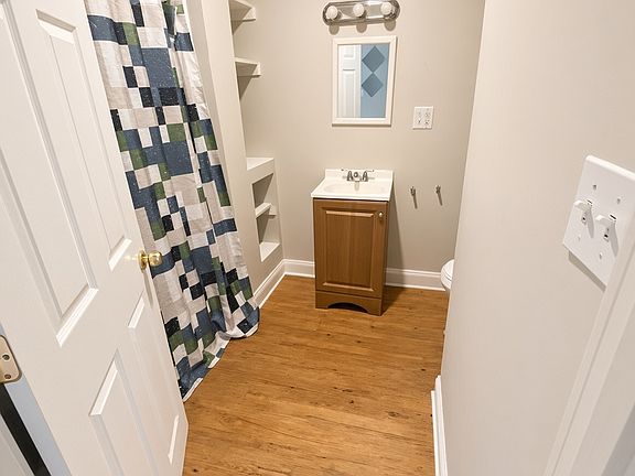 4th image of 554 4th St #3N