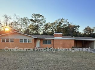 656 S 11th St, Quincy, FL 32351