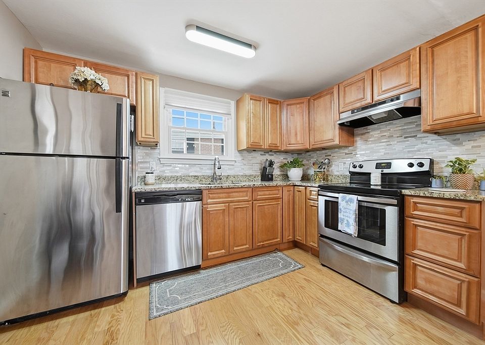 1st image of 57 Sylvan St APT 4F