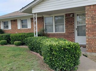 6424 NW Columbia Ave, Lawton, OK 73505