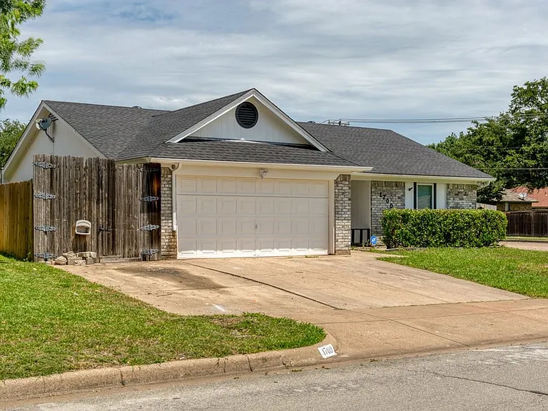 1700 Willow Vale Dr — Photo 21