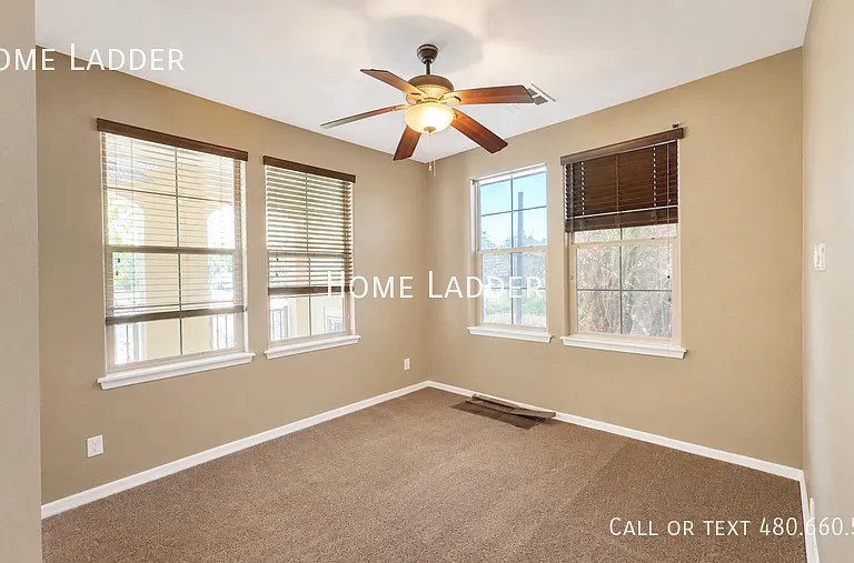 20593 W Hamilton St — Photo 11