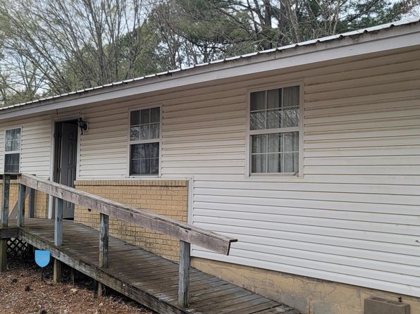 211 McKee St, Pangburn, AR 72121