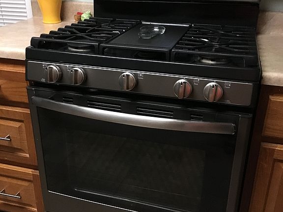 3rd image of 13214 West Ave