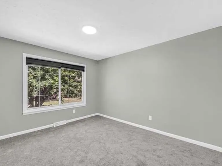 9459 Central Park Blvd — Photo 18