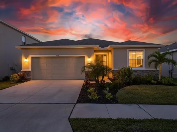 458 8th St NW, Ruskin, FL 33570