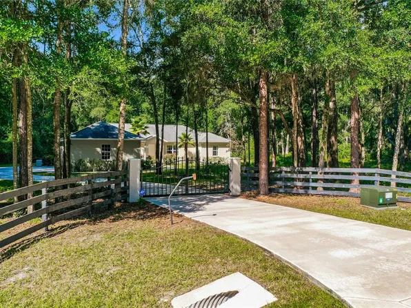 10620 NE 104TH CIRCLE, OXFORD, FL 34484