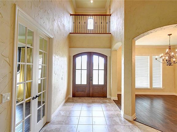 3rd image of 108 Jabez Ct