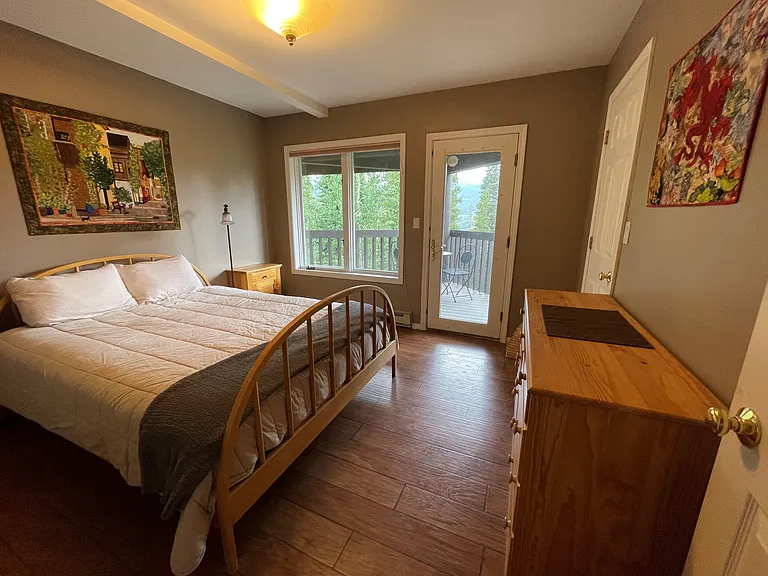 1256 Forest Hills Dr — Photo 17