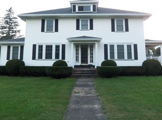 216 Main St, Mount Morris, NY 14510