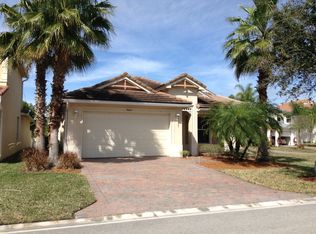 8663 Tally Ho Ln, West Palm Beach, FL 33411