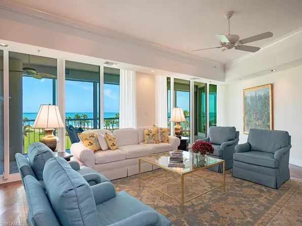 3991 Gulf Shore Blvd N, Naples, FL 34103