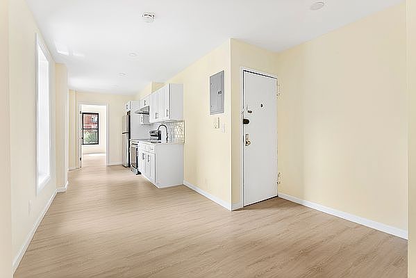 1st image of 244 E 28th St APT 5