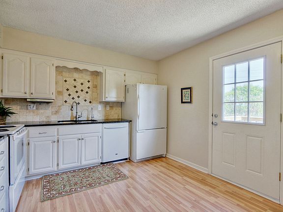 2nd image of 1604 S Swope Dr