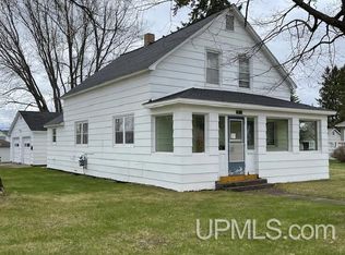 1101 Harrison Ave, Crystal Falls, MI 49920