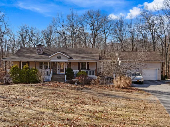 32 Pressler Road, Wallkill, NY 12589