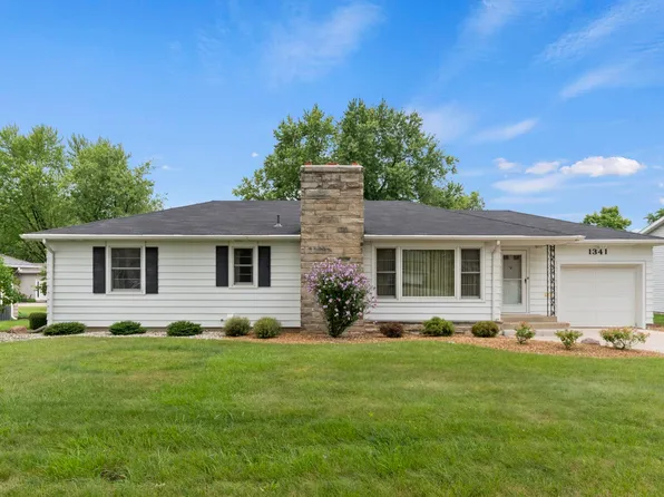 1341 S Park Dr, New Haven, IN 46774