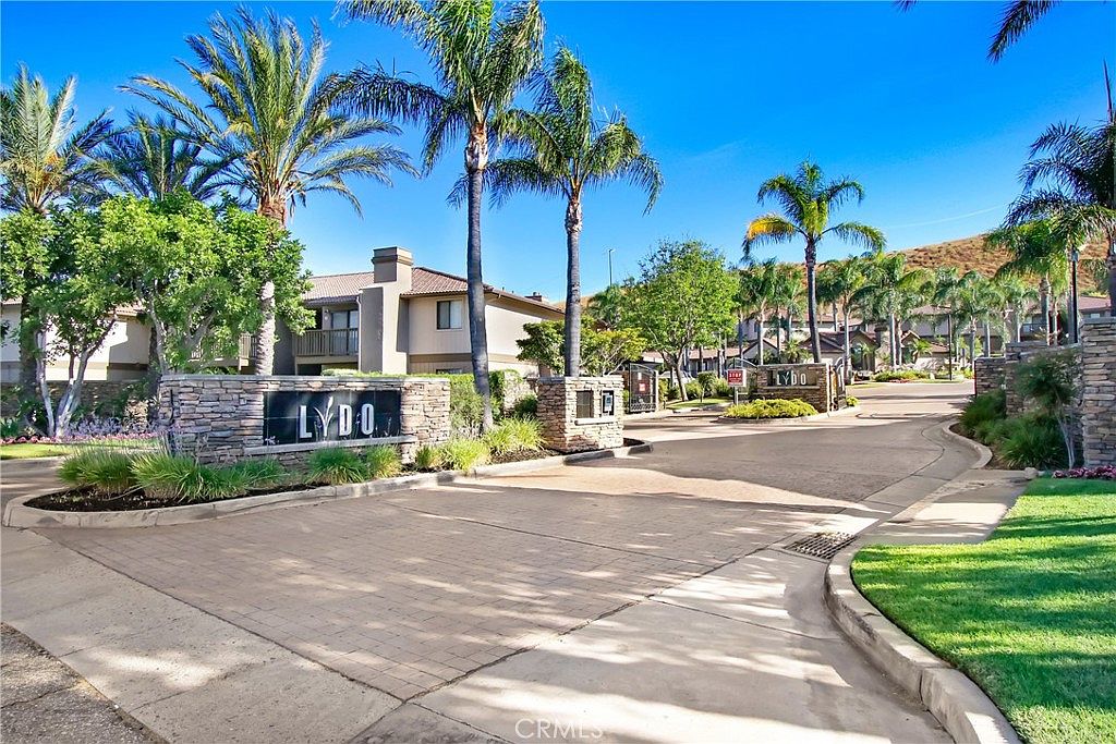 1265 Kendall Dr APT 222, San Bernardino, CA 92407 | Zillow