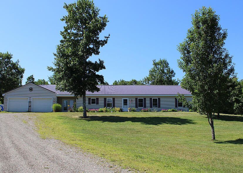 1st image of 1391 Albion Road