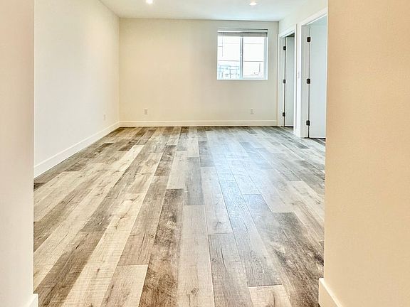 5th image of 7443-7445 1/2 Troost Ave #7443