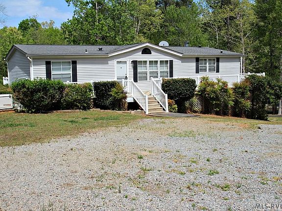 2nd image of 266 Lookout Point Dr