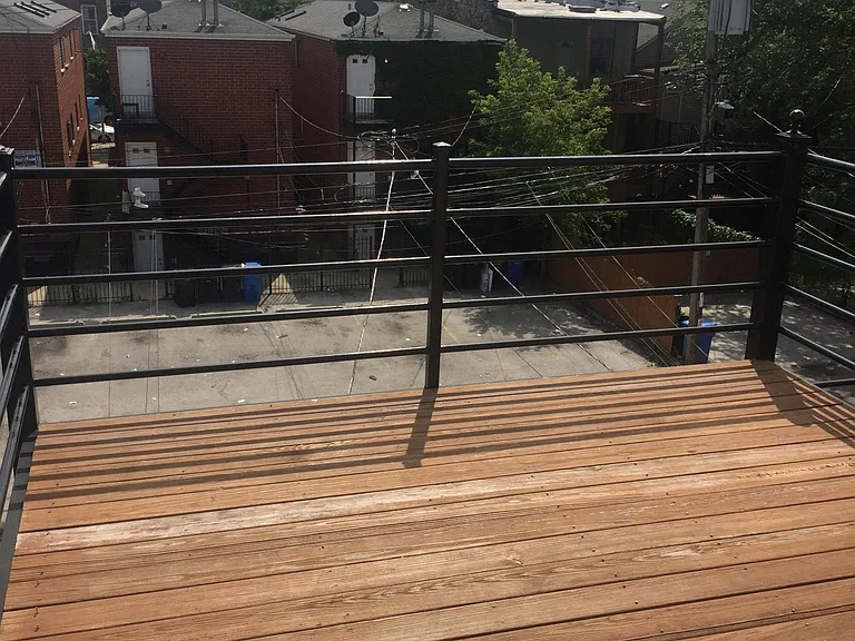 2445 W Polk St #3 — Photo 12
