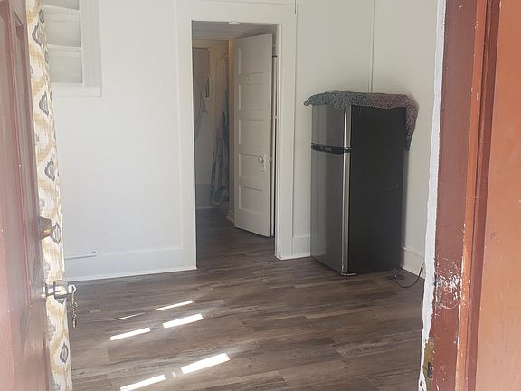 3rd image of 443 Texas St #A