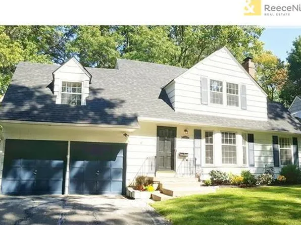 1258 W Gregory Blvd, Kansas City, MO 64113