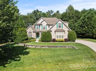 20 Windswept Knoll Dr, Taylors, SC 29687