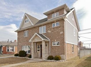 2709 Leona St, Franklin Park, IL
